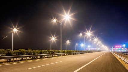 機場快速路(馬家湖互通-機場東環線)改線工程照明工程--2019神燈獎申報工程